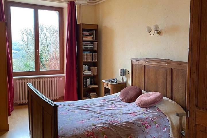 Gîte pour 5 personnes, avec jardin à Junhac - 2