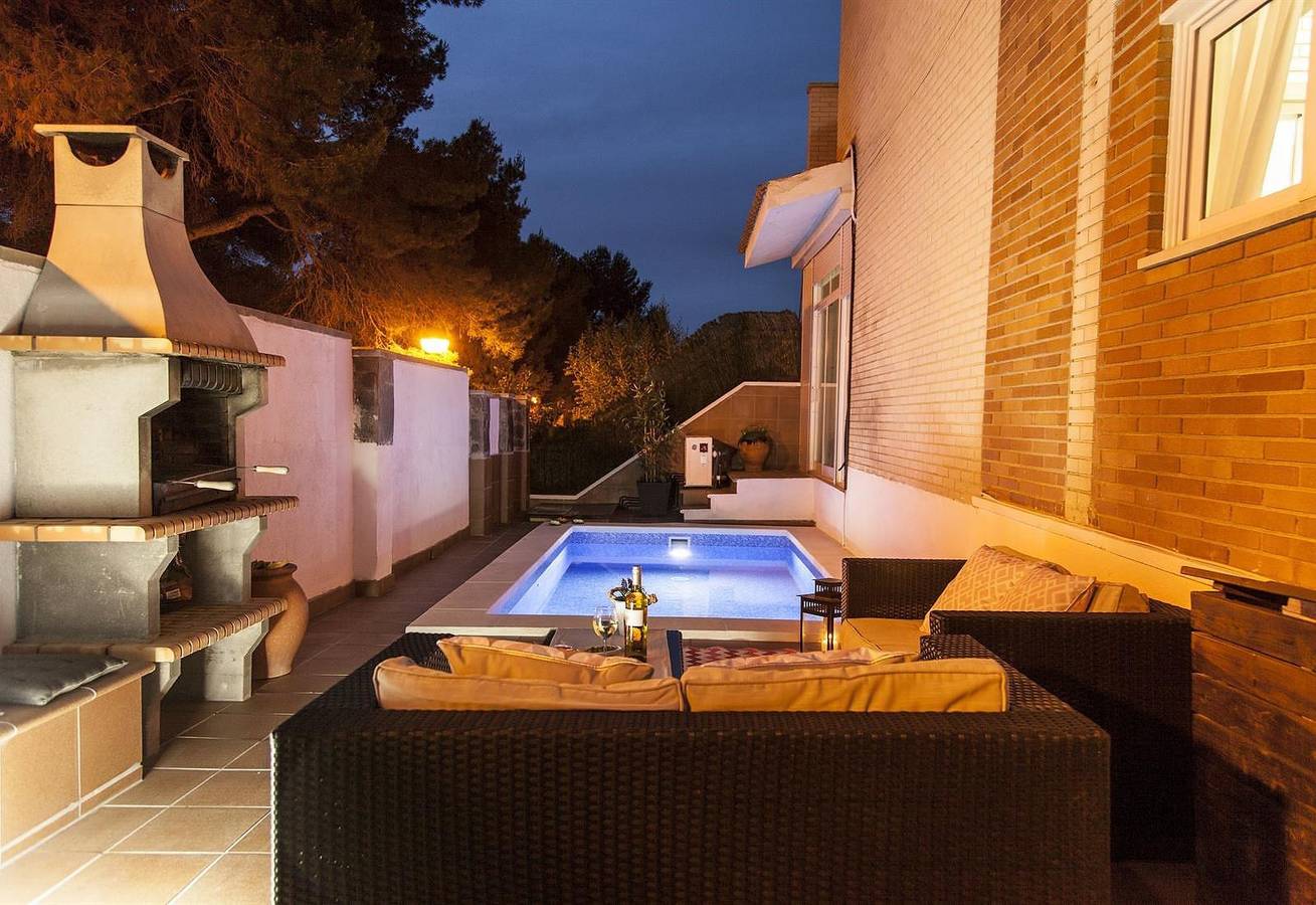Villa Carmen Sitges,Heated Pool 29º in Sant Pere de Ribes, Garraf