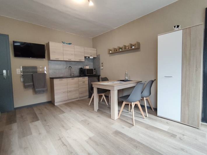 Ganze Wohnung, Pension am Kirchberg - Zimmer 2 in Daun, Vulkaneifel