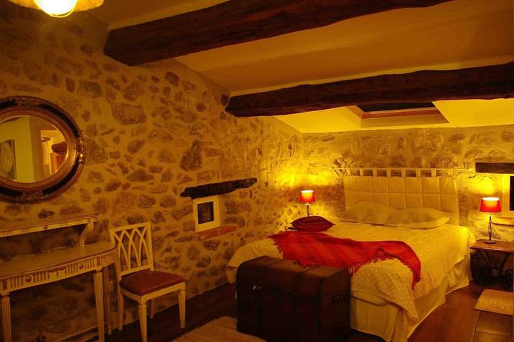 Gîte pour 7 personnes, avec jacuzzi et jardin à Arles-sur-Tech - 3