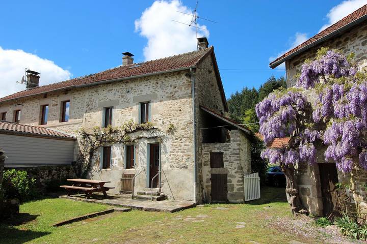 Gîte pour 5 personnes, avec terrasse et jardin - 1