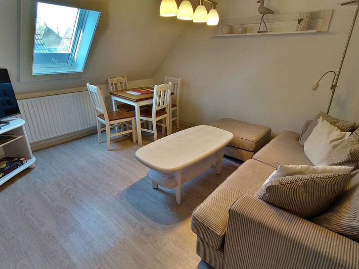 Ganze Ferienwohnung, Harde 15, Whg. Og links in Wyk auf Föhr (Stadt), Wyk auf Föhr