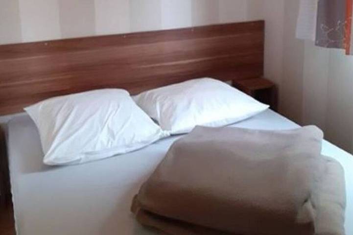 Camping pour 4 personnes à Saint-Lunaire - 2