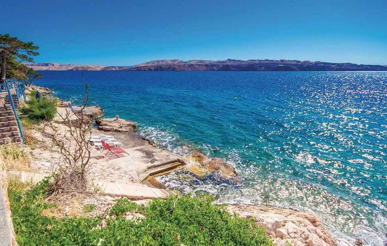 Appartement de vacances entier, Appartement de vacances direct sur la mer in Karlobag, Région de Kvarner