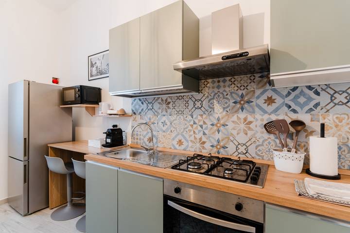 Casa Vacanze 'Casa Margherita' con Terrazza Privata, Wi-Fi e Aria Condizionata in Matino, Golfo di Taranto