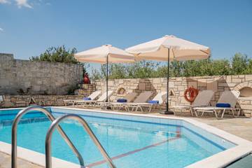 Villa voor 10 Personen in Episkopi Irakleiou, Iraklio-Heraklion en omgeving, Afbeelding 3