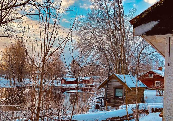 Log cabin for 2 people, with terrace and lake view as well as garden, child-friendly in Sweden