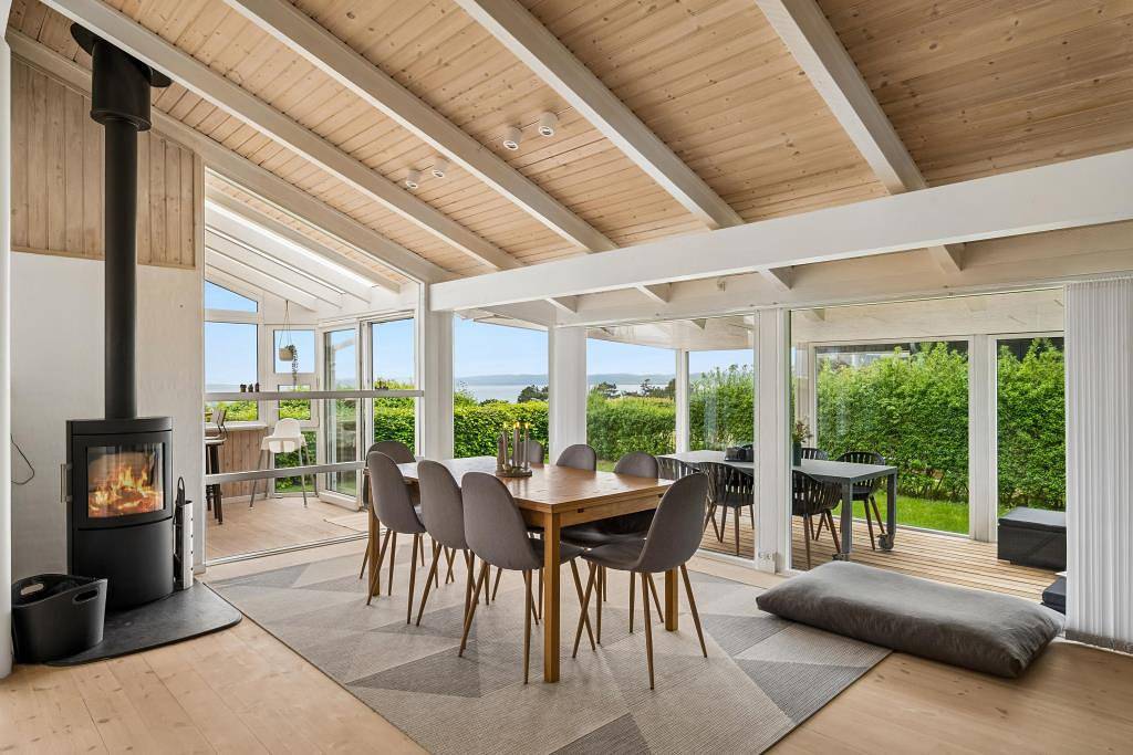 Modernes Ferienhaus mit Meerblick bei Ebeltoft – perfekt für einen erholsamen Urlaub an der dänischen Küste in Egsmark Strand, Süddjursland