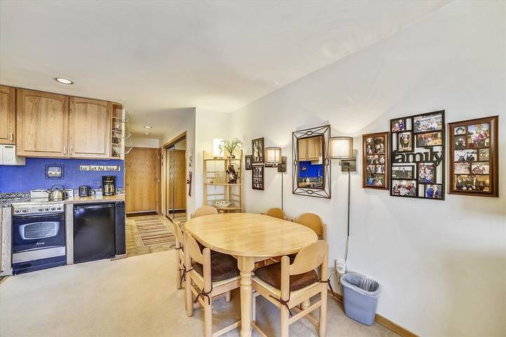 Apartment for 4 people, with hot tub and balcony in Frisco