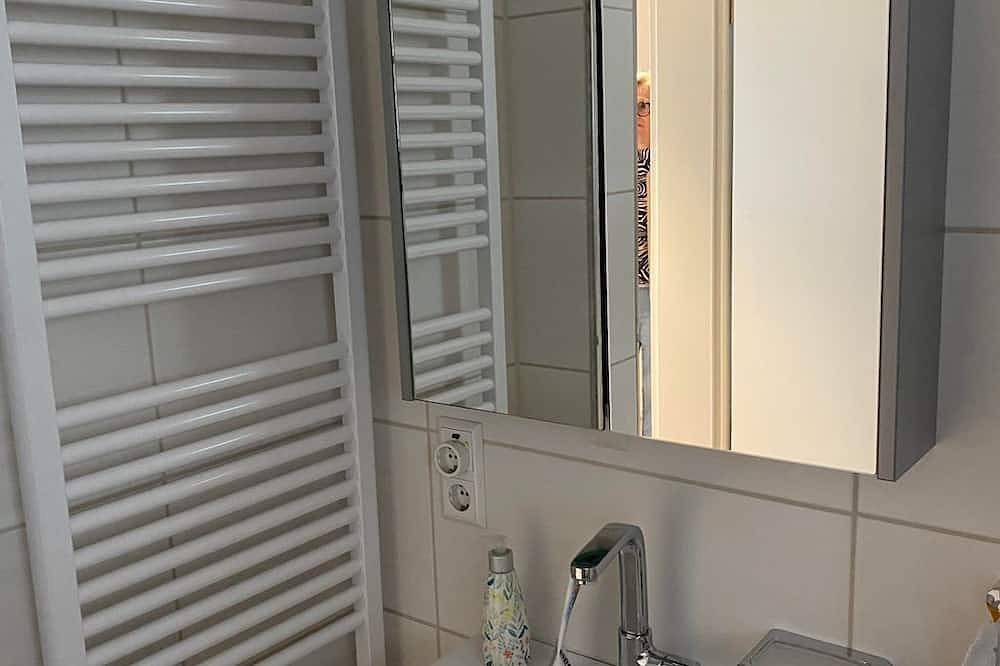 Ganze Wohnung, Panorama Bachtelweg - Appartement/Fewo, Dusche, Wc, Terrasse in Bad Wurzach, Region Bodensee-Oberschwaben