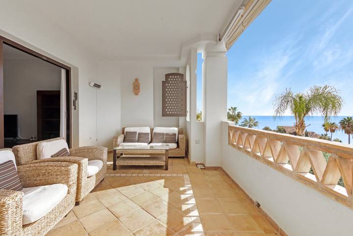Apartamento entero, Apartamento 'Villa Gadea 4-3' con vistas al mar, Wi-Fi y aire acondicionado in Playa de L'Olla, Altea