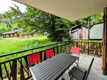 Gîte pour 6 personnes, avec terrasse, animaux acceptés dans Office De Tourisme De La Feclaz