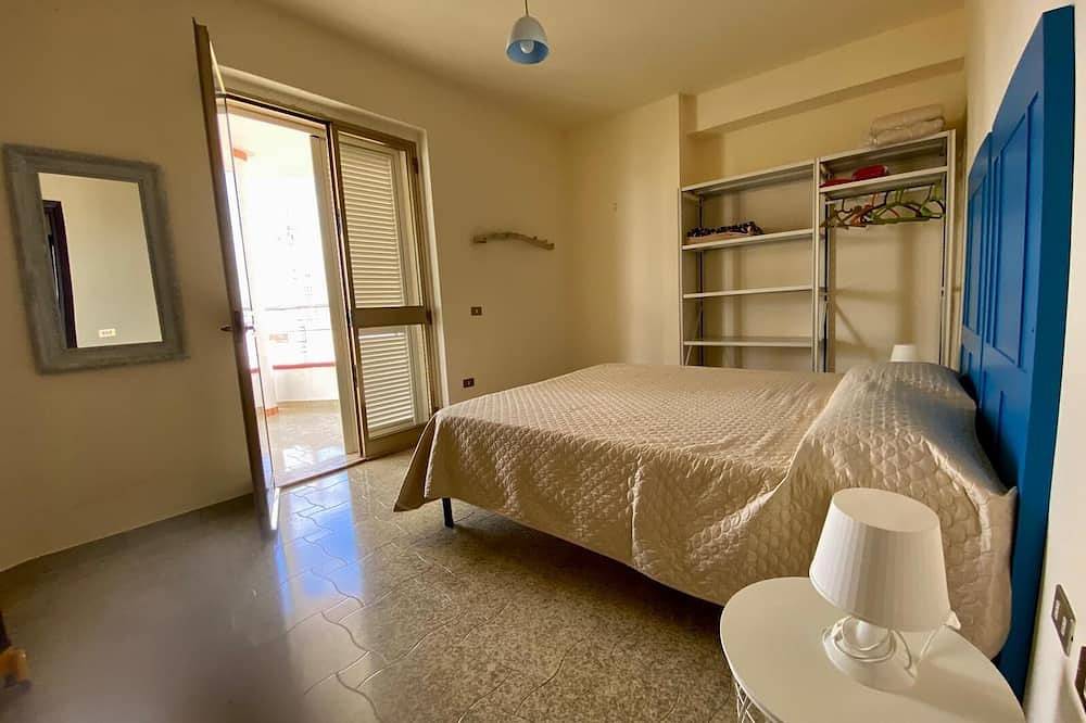 Ganze Wohnung, Villa Odetta - app. Penthouse an oasis in the Salento sea between two nature reserves in Manduria, Golf von Tarent