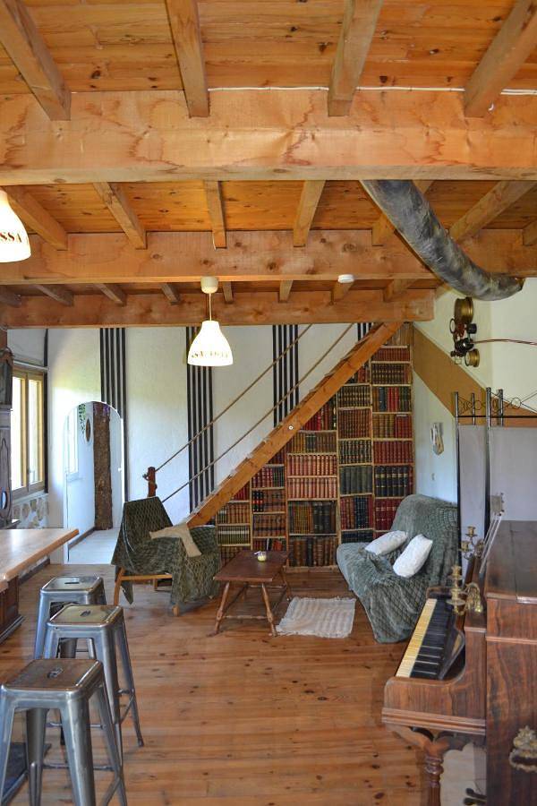 Location de vacances pour 8 personnes, avec piscine ainsi que jardin et jacuzzi à Saint-Sébastien-d'Aigrefeuille - 2