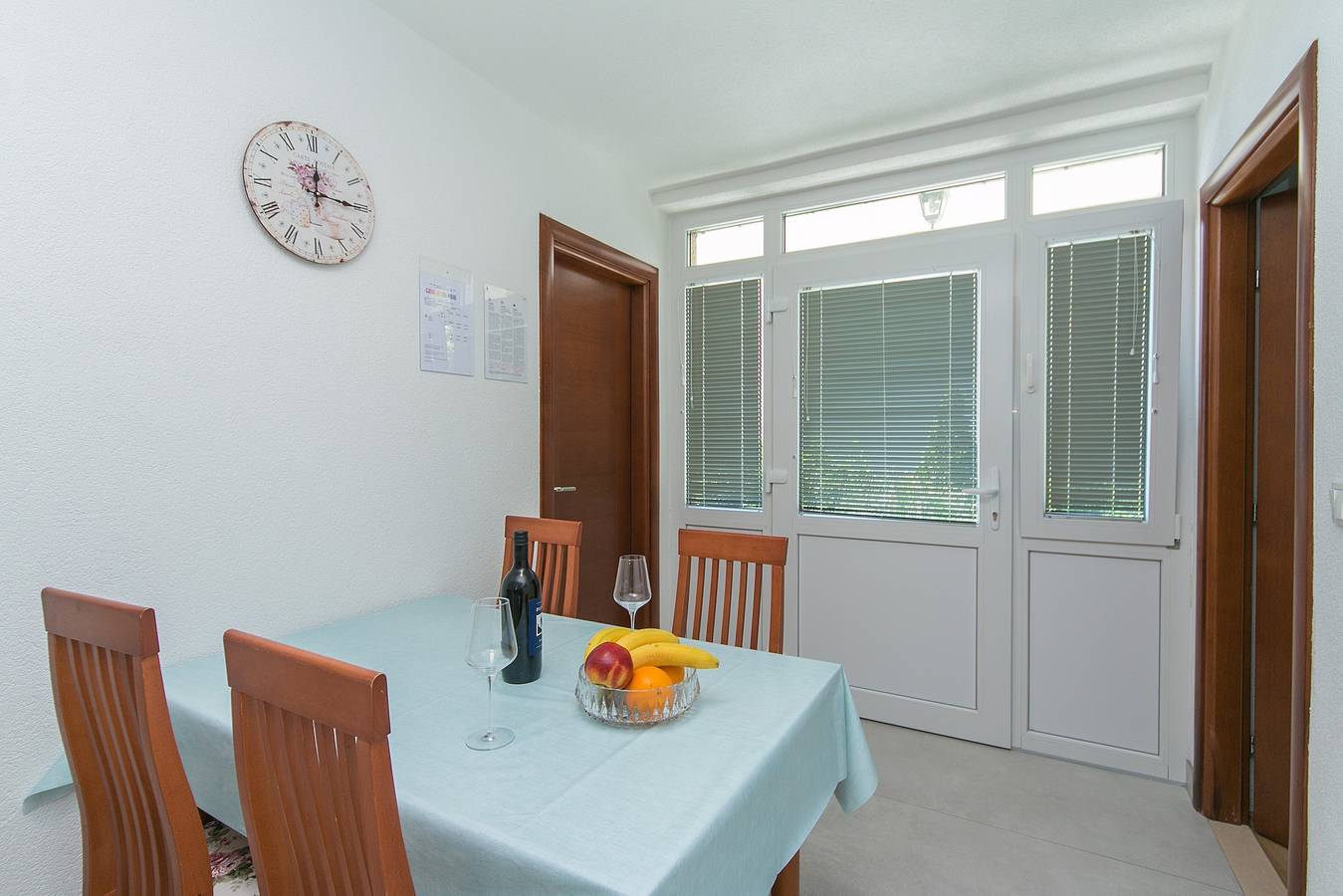 Ganze Wohnung, 2-Zimmer-Ferienwohnung mit Balkon Brela, Makarska A-20778-a in Brela, Makarska Riviera