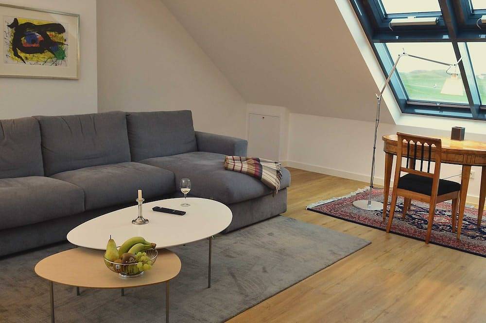 Hel lejlighed, Ferielejlighed for 4 personer med terrasse in Helgoland