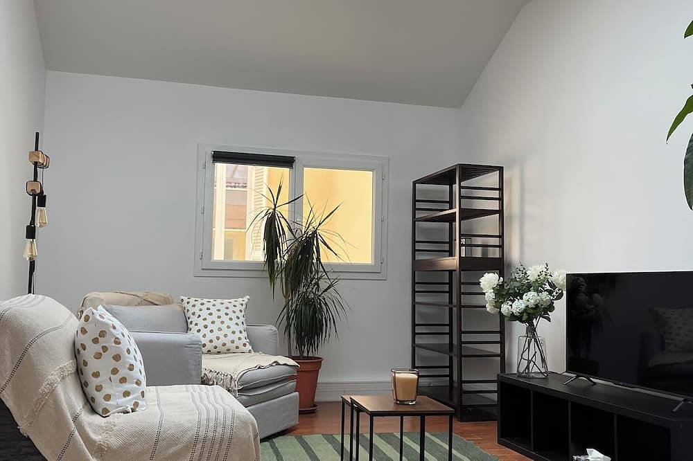 Apartamento entero, Flat T2 Quietude Gare St Jean in Burdeos, Región de Burdeos