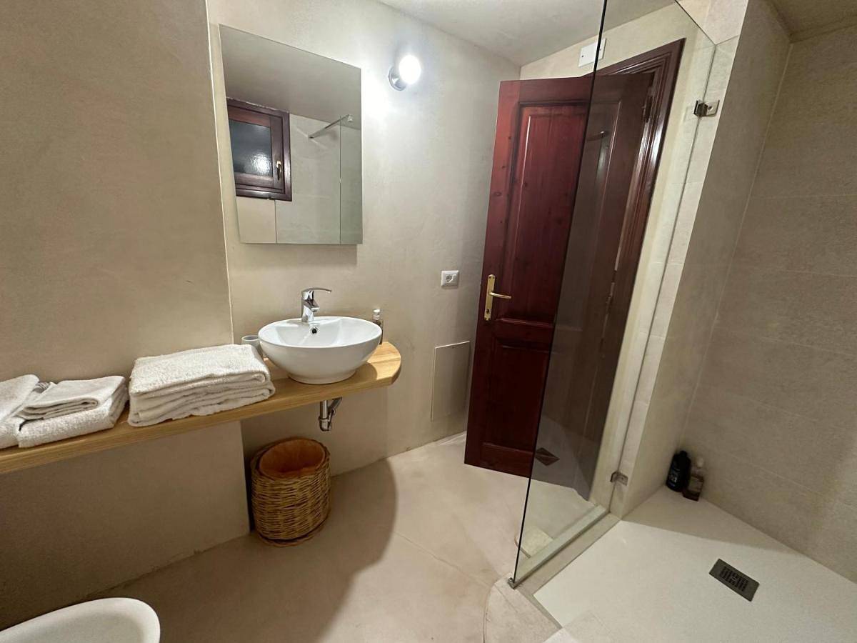 Hotel S'Ortale, Possibilità di Parcheggio interno e Ristorante all'aperto in Orosei, Golfe d'Orosei