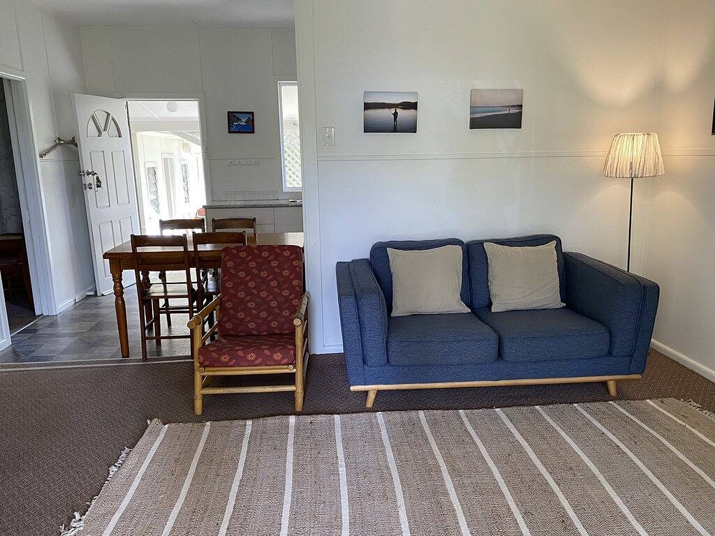 Level Cottage Close To Everything! in Crescent Head, New South Wales