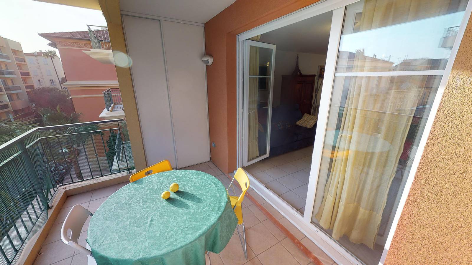 Holiday Rental for 6 People in Menton, Nice region