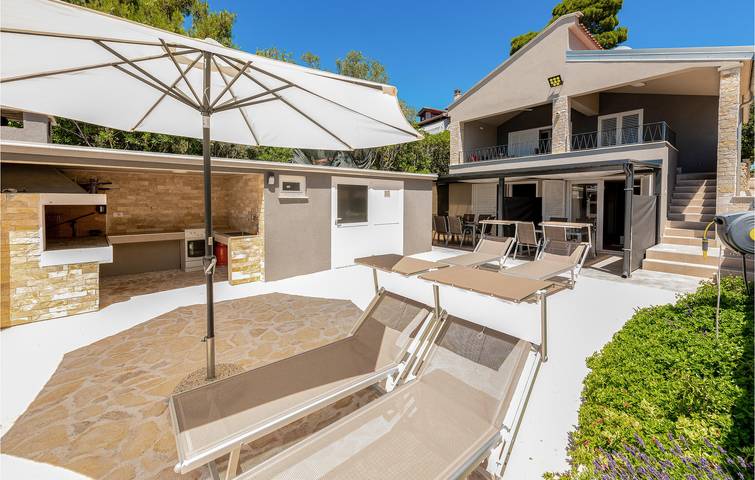 Apartament wakacyjny dla 3 osób, z taras w Petrcane