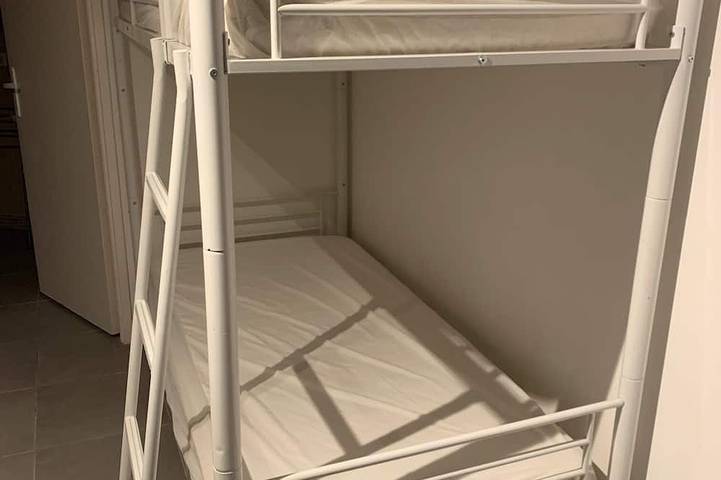 Gîte pour 6 personnes, avec terrasse et jardin à La Roquette-sur-Siagne - 2