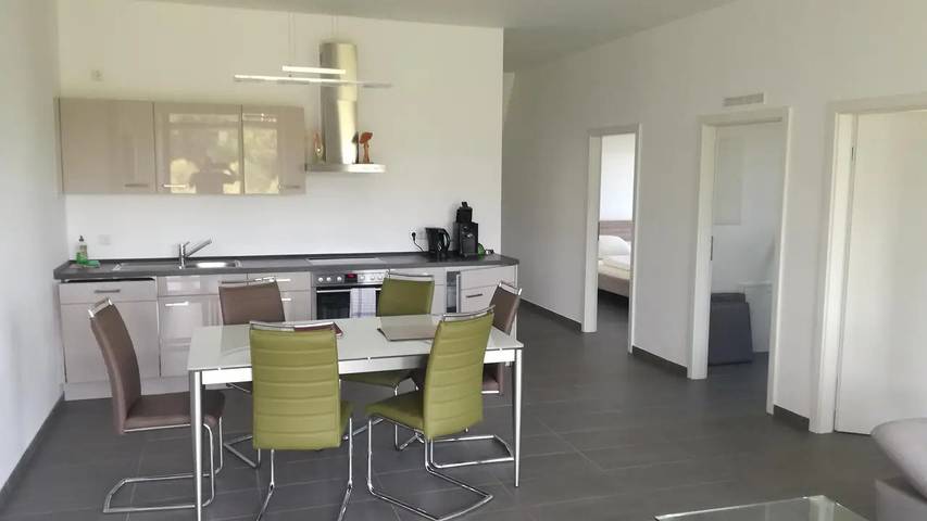 Gîte pour 4 personnes, avec jardin à Dahn - 3
