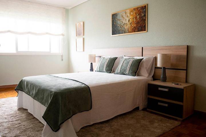 Ferienwohnung für 6 Personen, mit Ausblick und Balkon in Vigo