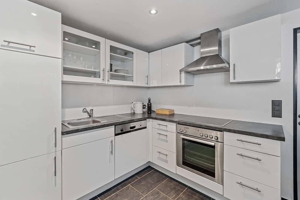 Ganze Wohnung, The R Apartment Froburg, Parking, Öv, Golfplatz in Kanton Solothurn