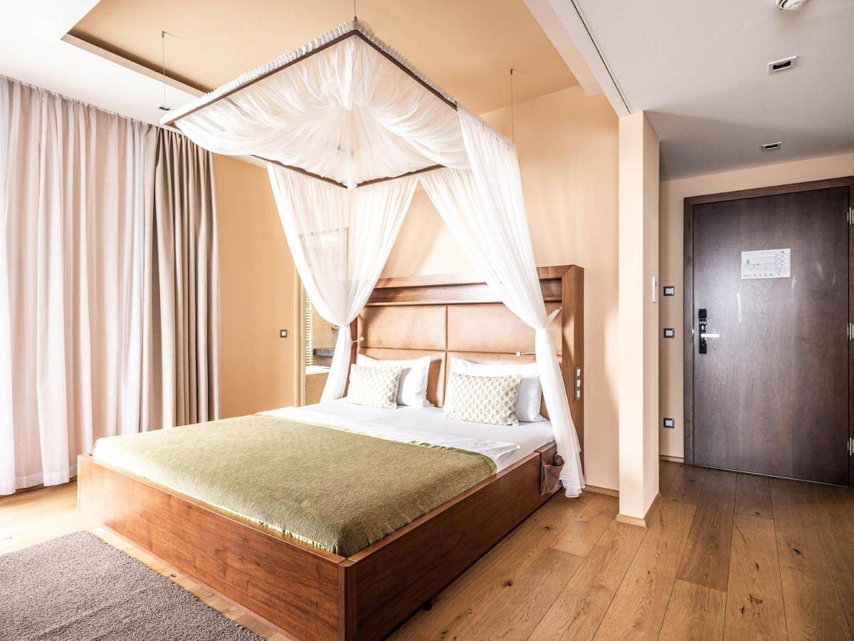 Double Room with Balcony in Frauenkirchen, Neusiedlersee-Hügelland