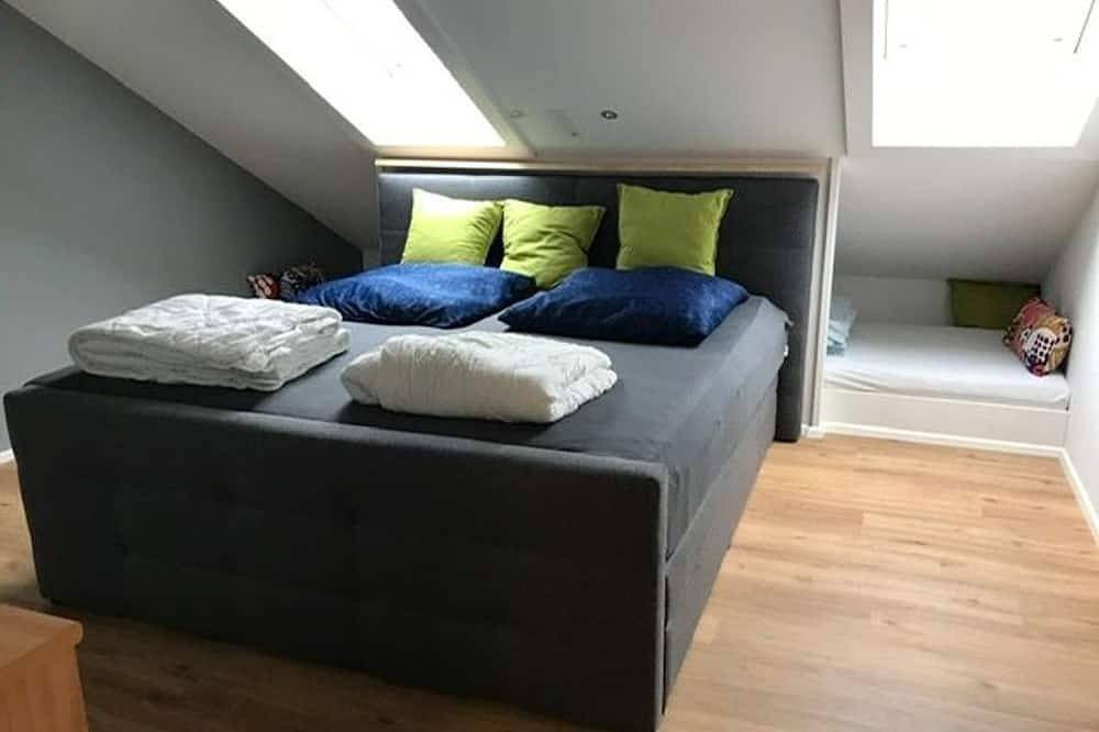 Geheel appartement, Fewo 25/14 - Gemütliche Fewo mit Bergblick für 4 P. mit Ht - Ferienwohnungen Steigmühlenweg in Weißensee, Füssen