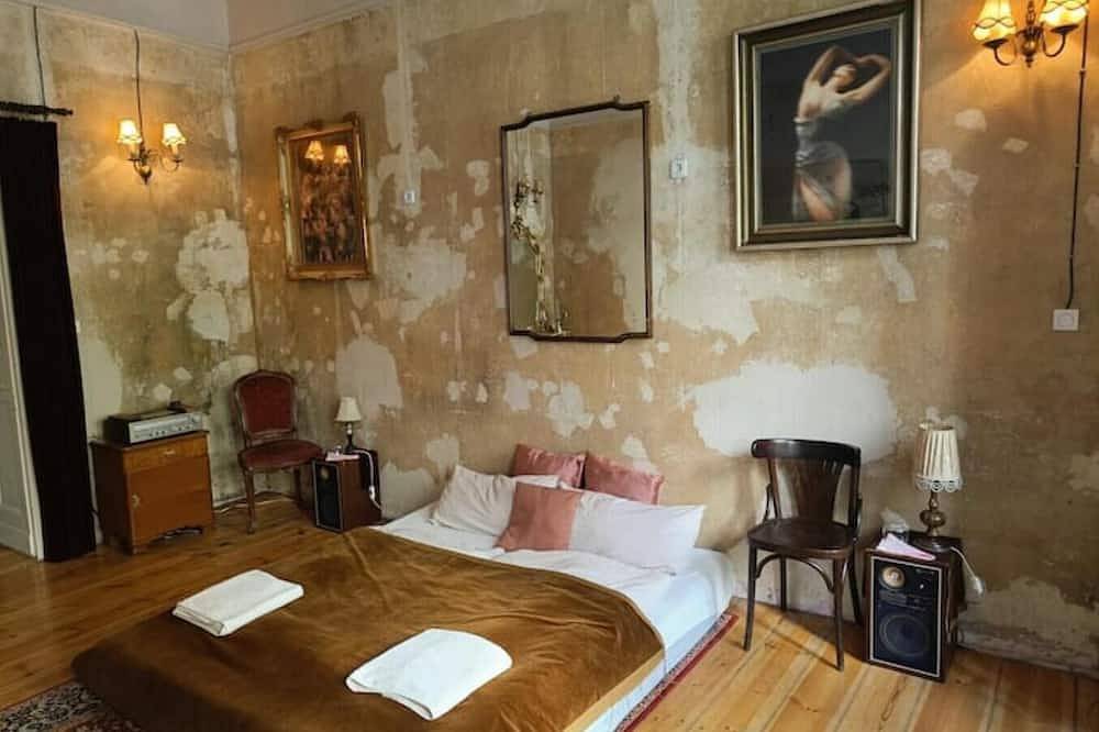 Ganze Wohnung, Historical Vibes in Bohemian Art Gallery for an Alternative Stay,Heart of Berlin in Berlin Innenstadt, Berlin