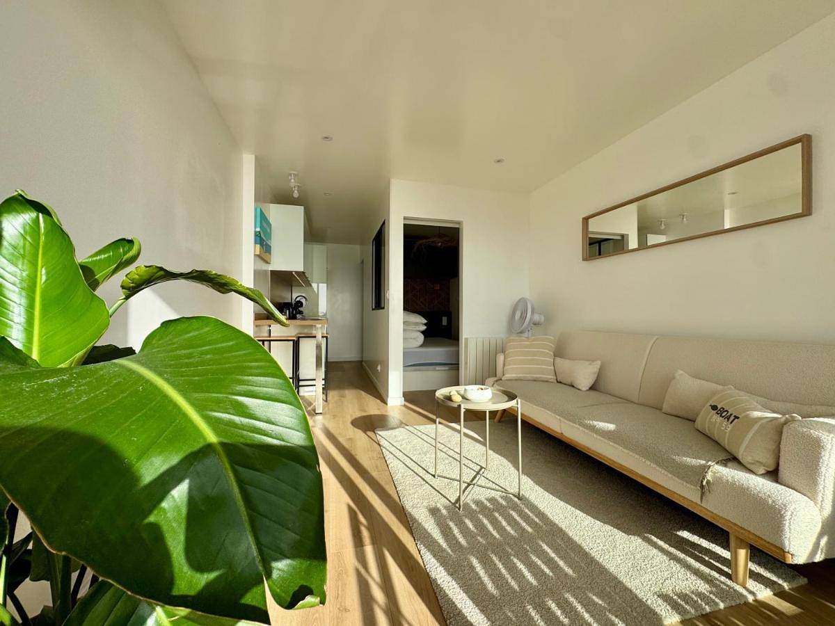 Appartement entier, One-Bedroom Apartment in Les Sables-d'Olonne, Vendée