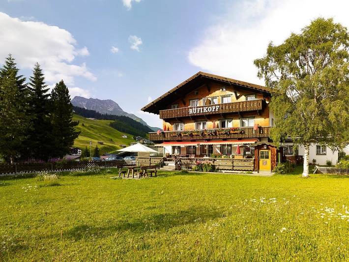 Vakantieappartement voor 2 personen, with Terras and Tuin as well as Uitzicht in Lech
