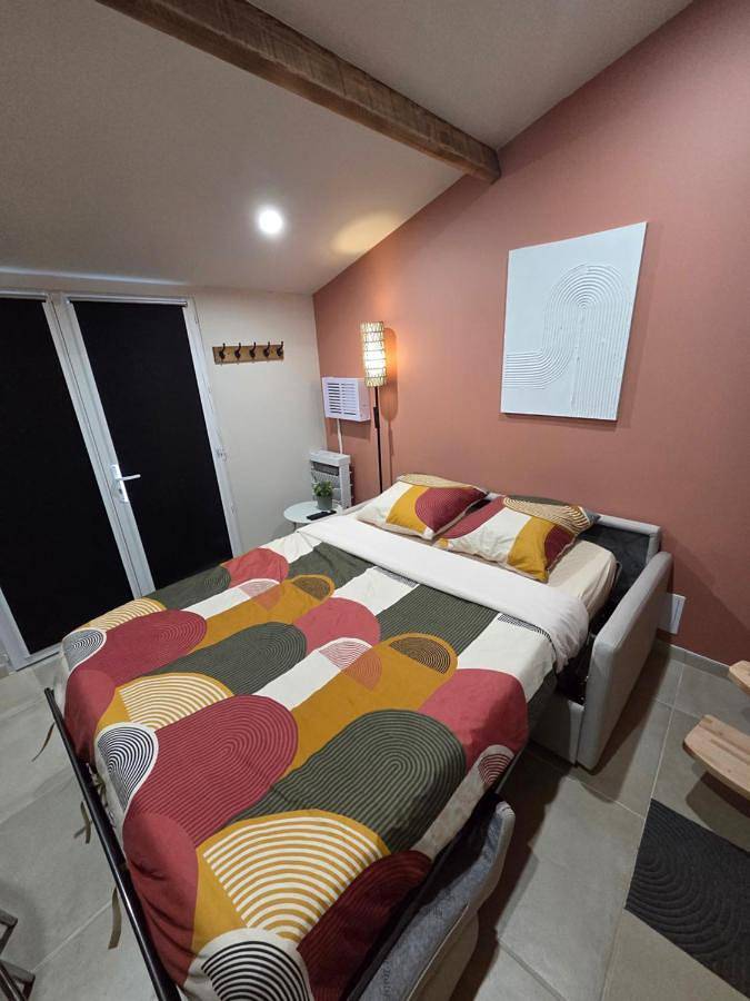 Gîte pour 4 personnes, avec jardin à Champaubert - 4