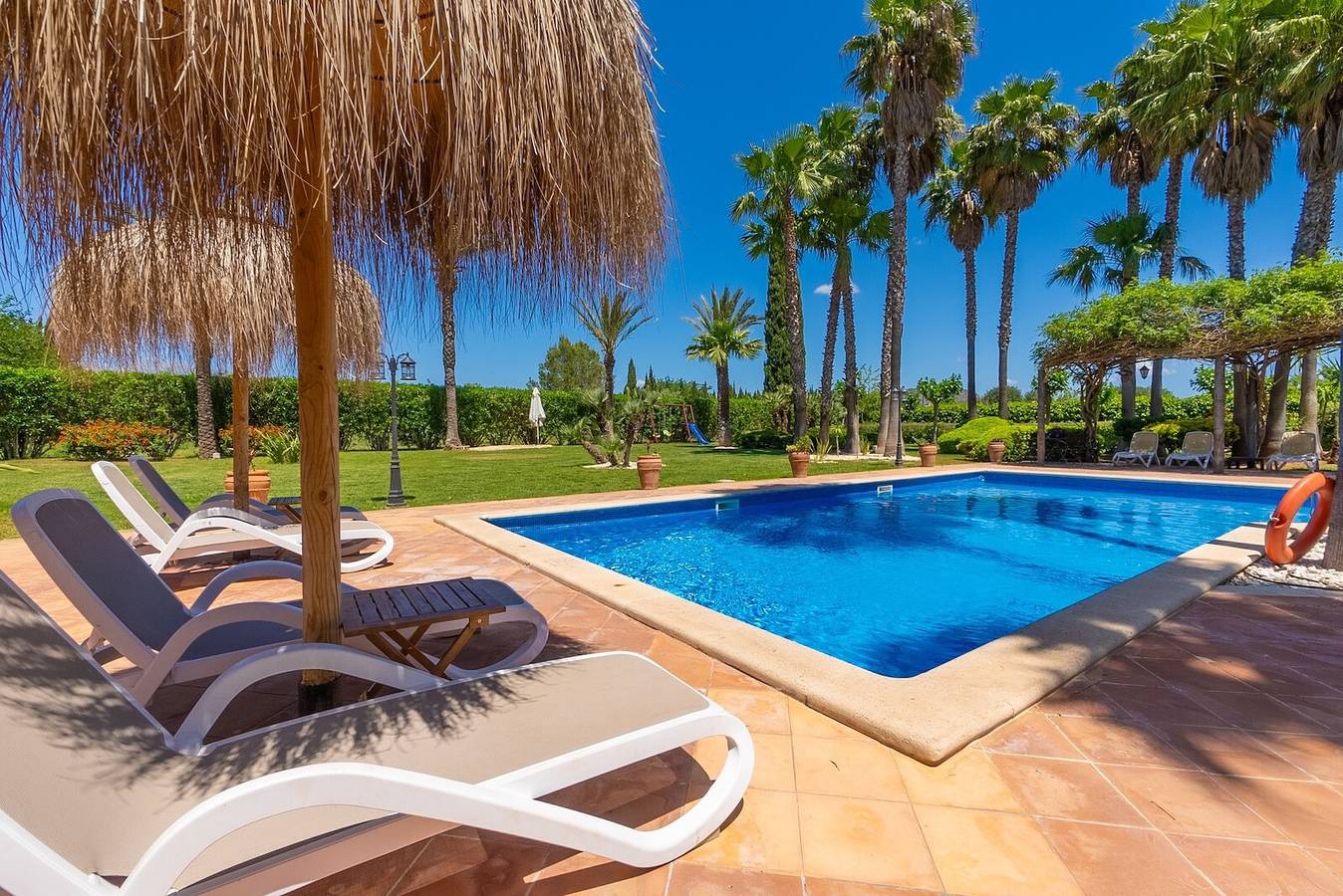 Villa 'Mil Flores, Purer Luxus' con vistas a la montaña, Wi-Fi y aire acondicionado in Inca, Interior de Mallorca