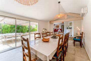 Maison De Vacances pour 11 Personnes dans Saumane-de-Vaucluse, Provence, Photo 4