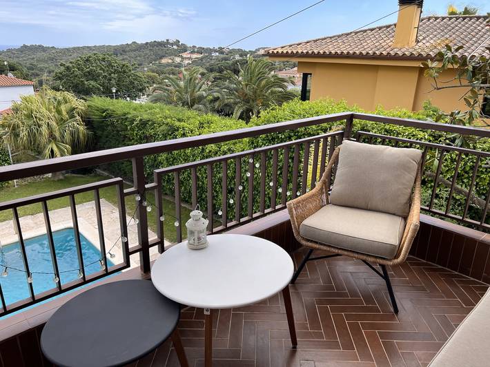 Casa rural para 8 personas, con jardín y balcón, Se admiten mascotas en Calonge - 3