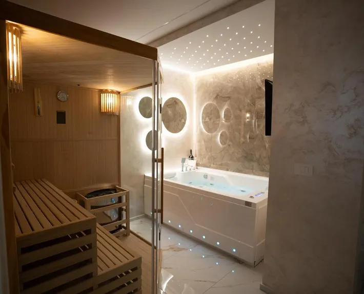 Bed and breakfast per 2 persone, con idromassaggio e balcone nonché sauna - 1