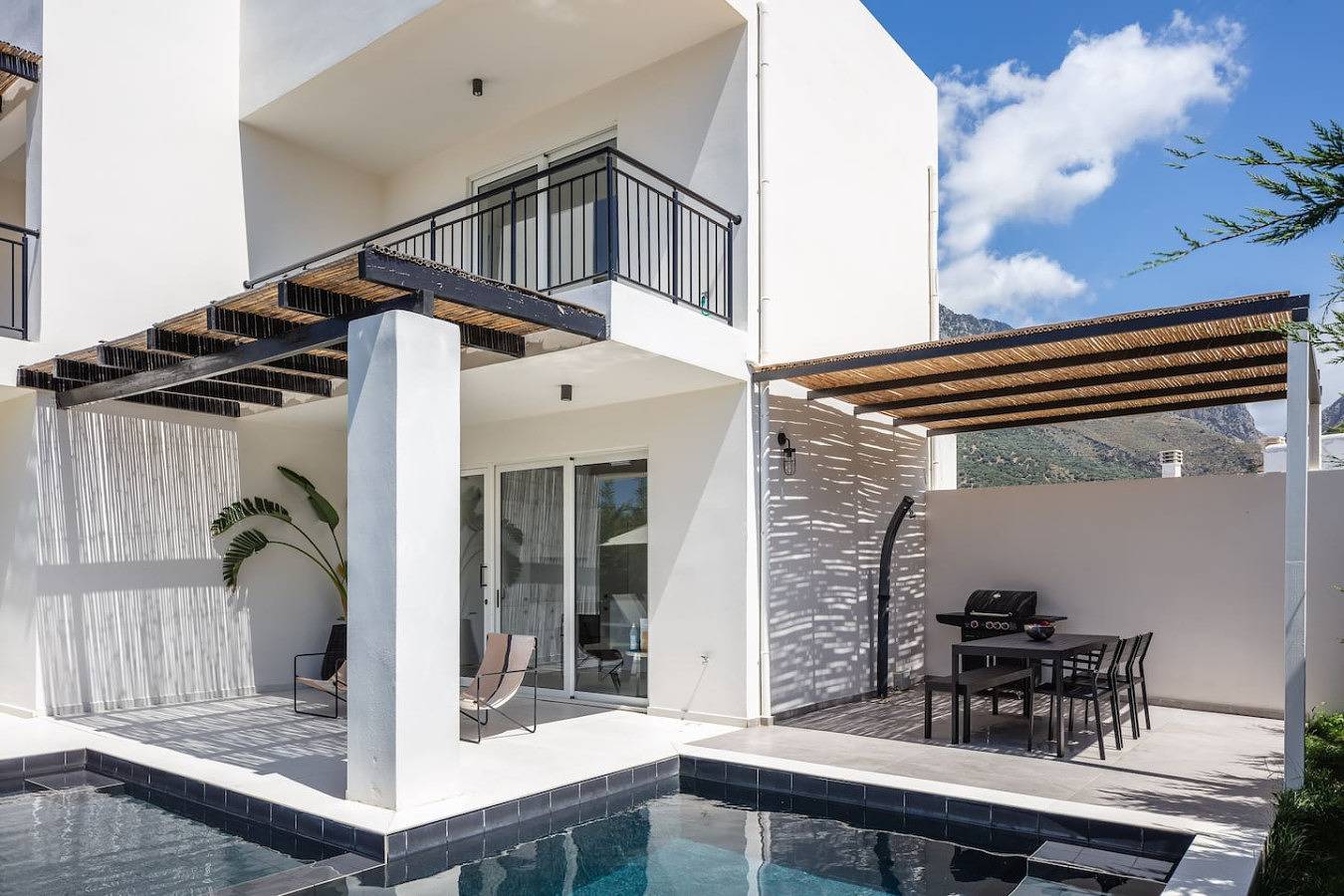 Villa with Private Pool and Bbq, 200m to the beach in Plakias, Rethymno und Umgebung