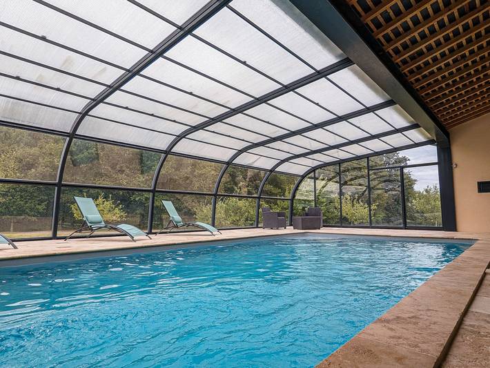 Gîte pour 14 personnes, avec jardin dans Centre-Val de Loire