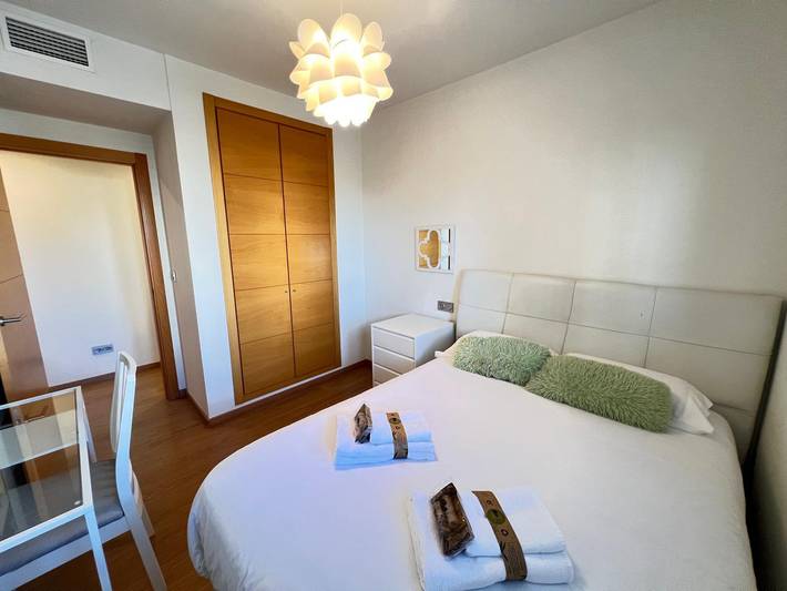 Apartamento de vacaciones para 6 personas, con balcón/terraza y piscina - 1