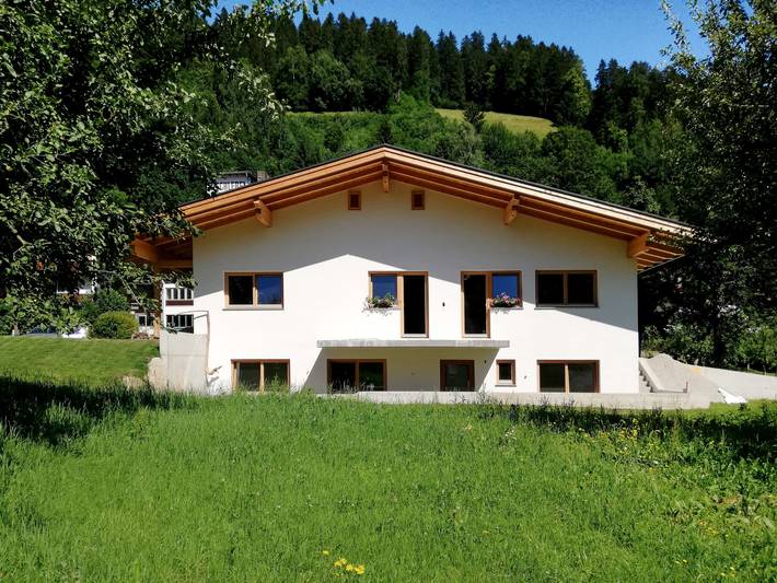 Ferienwohnung für 4 Personen, mit Terrasse und Garten