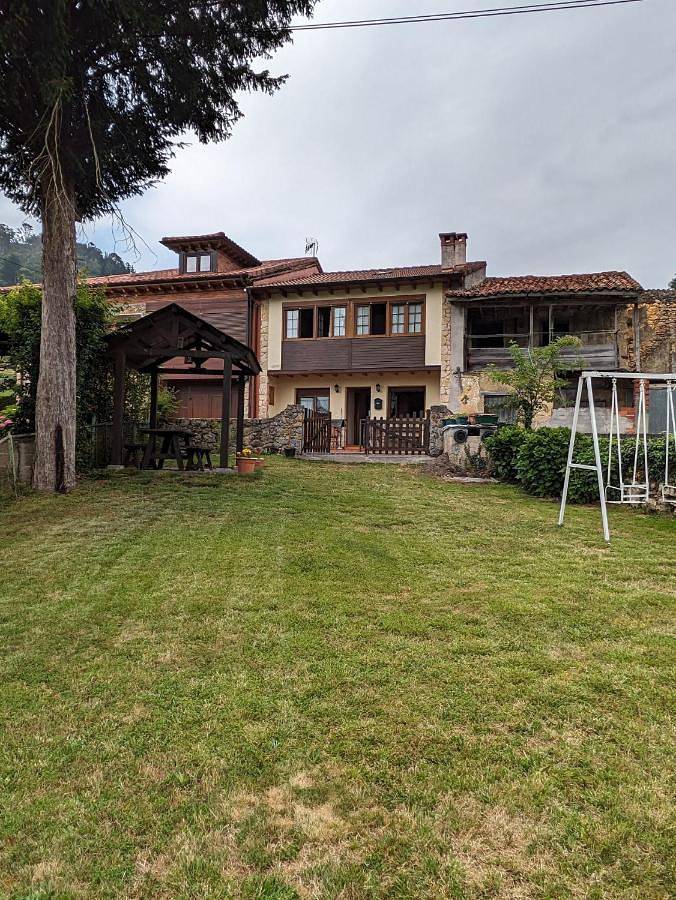 Casa rural para 10 personas, con Terraza además de Jardín y Vistas en Pruneda - 2