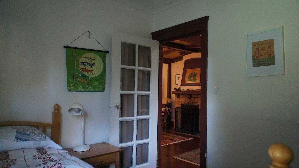 Entspannen Sie sich in einem ruhigen Fairfax Cottage in den Redwoods in Fairfax (CA), California North Coast