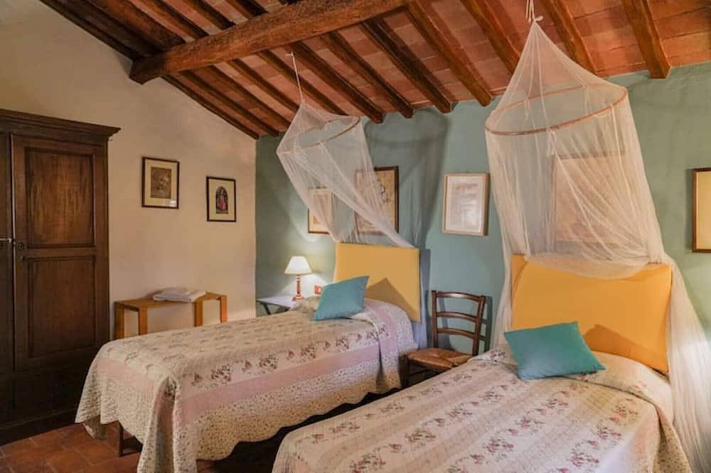 Beautiful Tuscan home between Florence & Siena in San Casciano in Val di Pesa, Firenze province