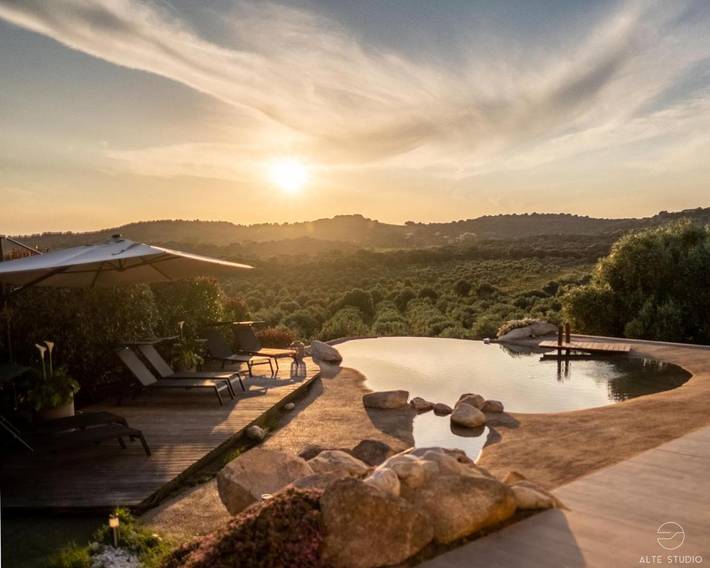 Villa pour 10 personnes, avec piscine ainsi que jardin et vue à Cargèse