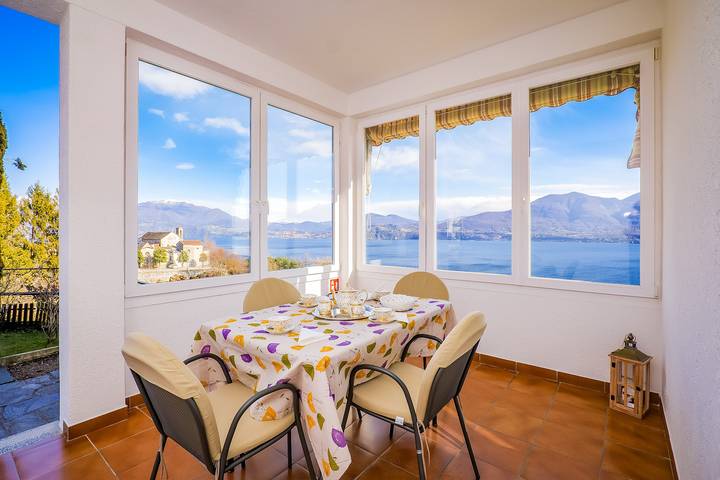 Gîte pour 4 personnes, avec vue sur le lac et vue ainsi que terrasse et jardin dans Piémont - 3