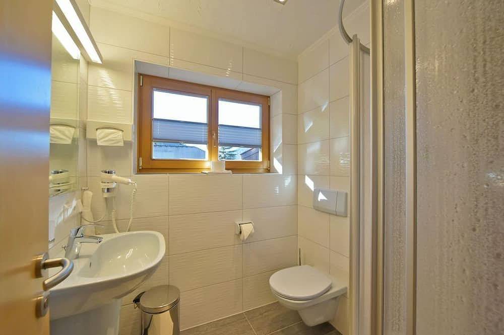 Doppelzimmer - Pension Haus Isabella in Bad Kleinkirchheim, Nockberge