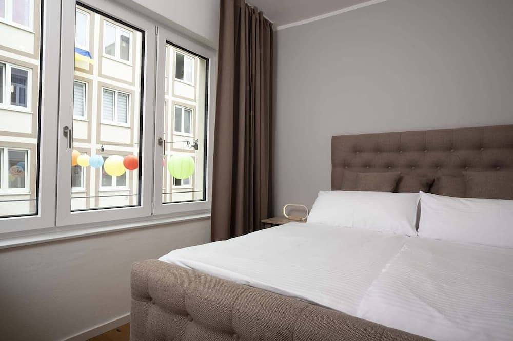 Ganze Wohnung, Neue Goldenkey Suite am Rathausplatz in Augsburg-Innenstadt, Augsburg